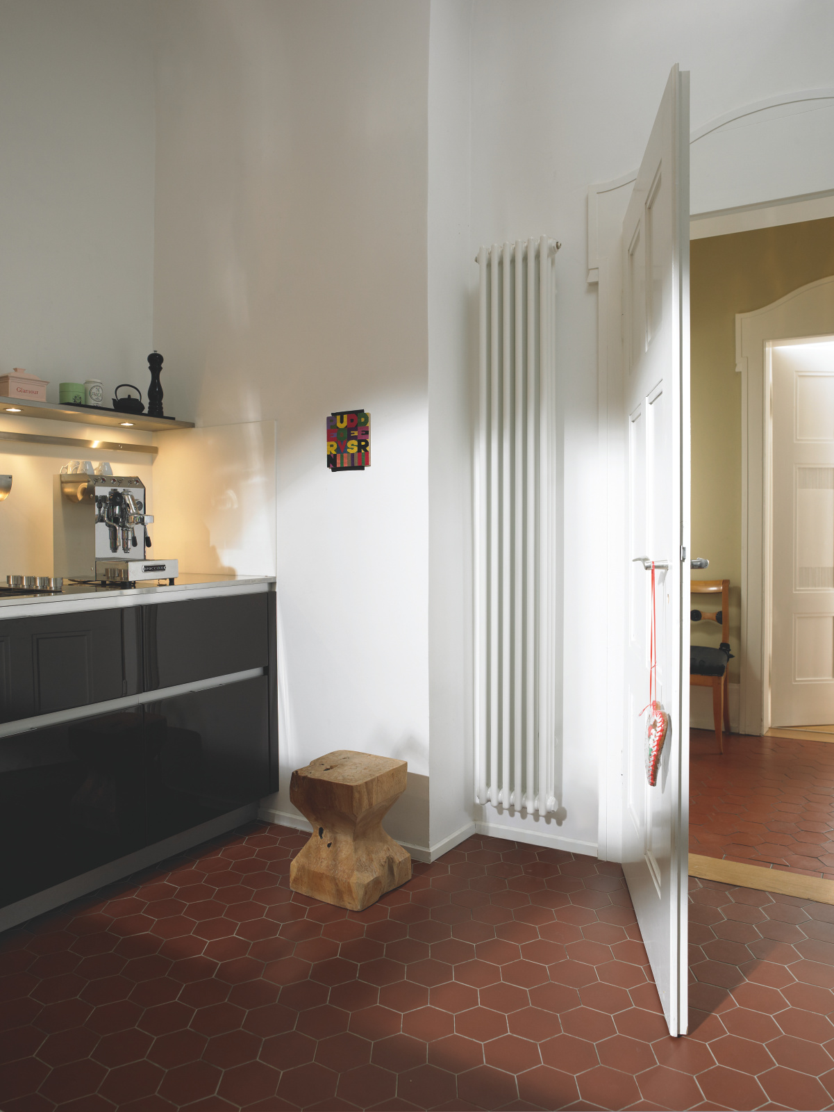 Rendering Zehnder Charleston Decorative radiator Front view