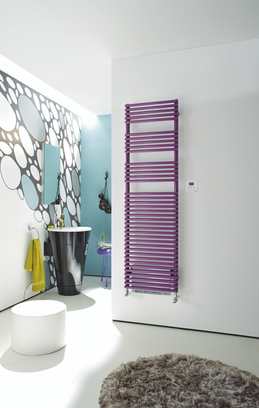 Rendering Zehnder Forma Spa Air Decorative radiator Front view