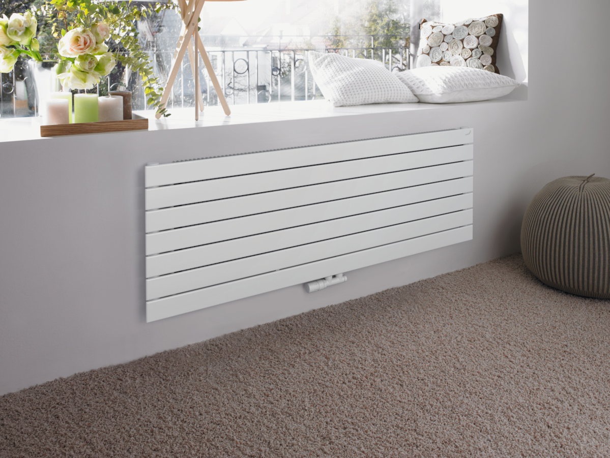Zehnder_RAD_Roda-HY_4new_ZGFR_livingroom_white_Print_74426 Rendering Decorative radiator