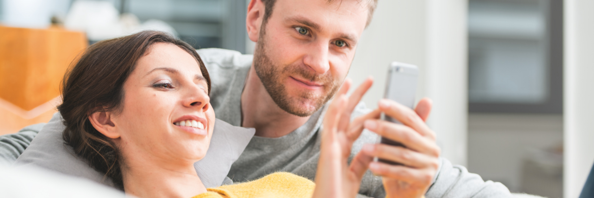 Always the best climate, Shooting 2016, couple, pair, twosome, connectivity, smartphone